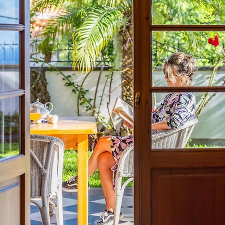 Vila Botanica - By Wehost ฟุงชาล ภายนอก รูปภาพ
